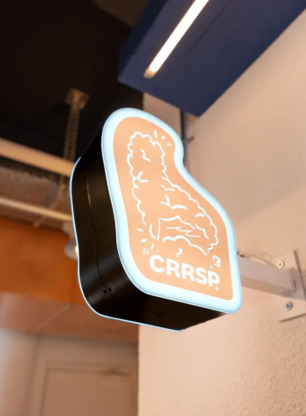 Enseigne drapeau pour le restaurant Crrsp