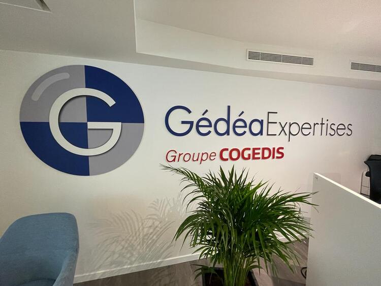 Signalétique entreprise - GédéaExpertise
