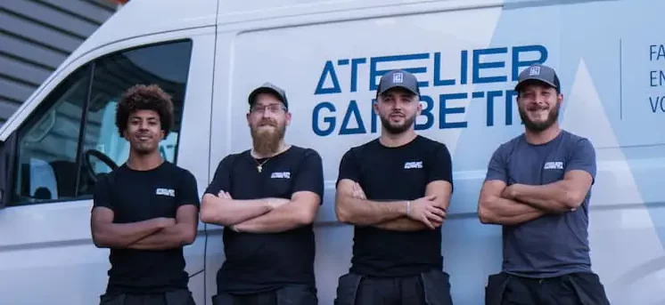 Equipe de pose Atelier Gambetta