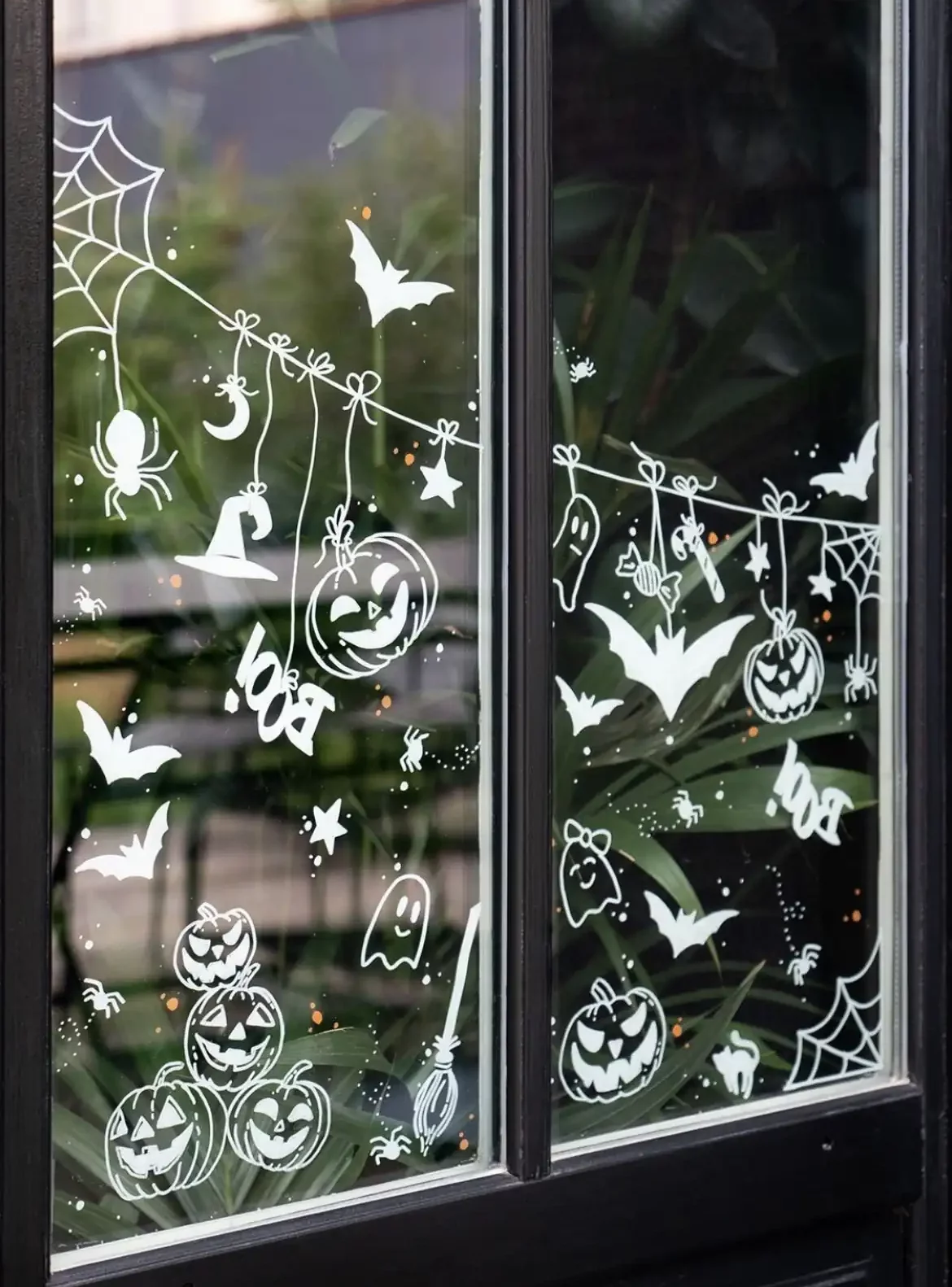 vitrophanie de vitrine pour halloween