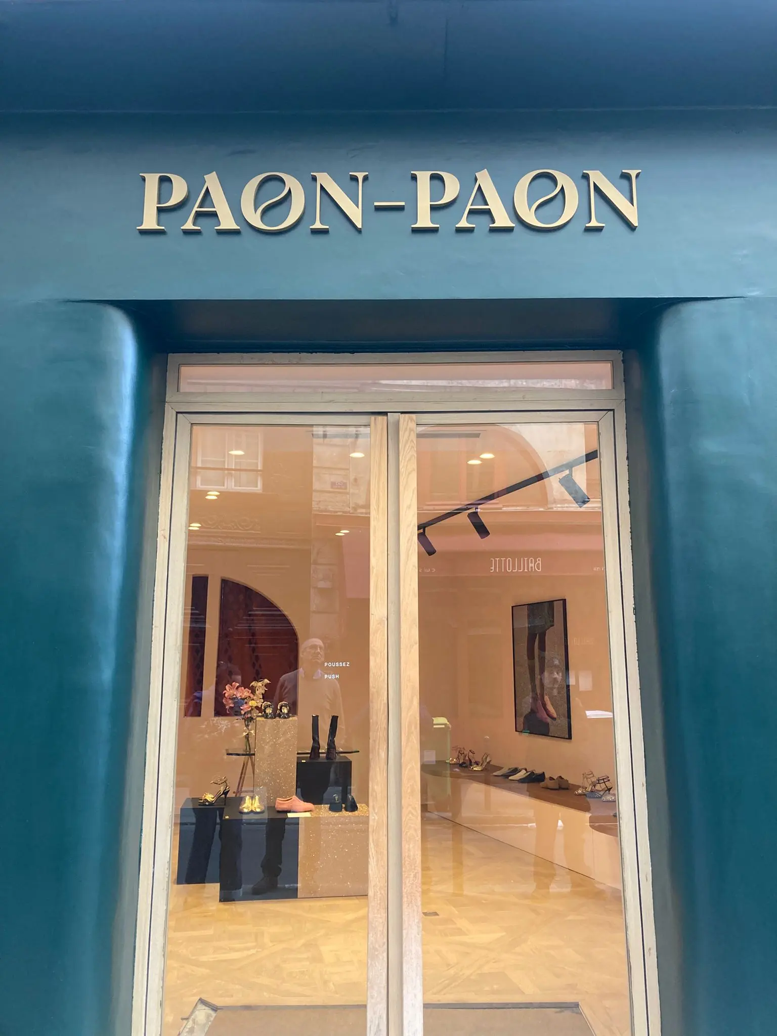devanture de la boutique 
